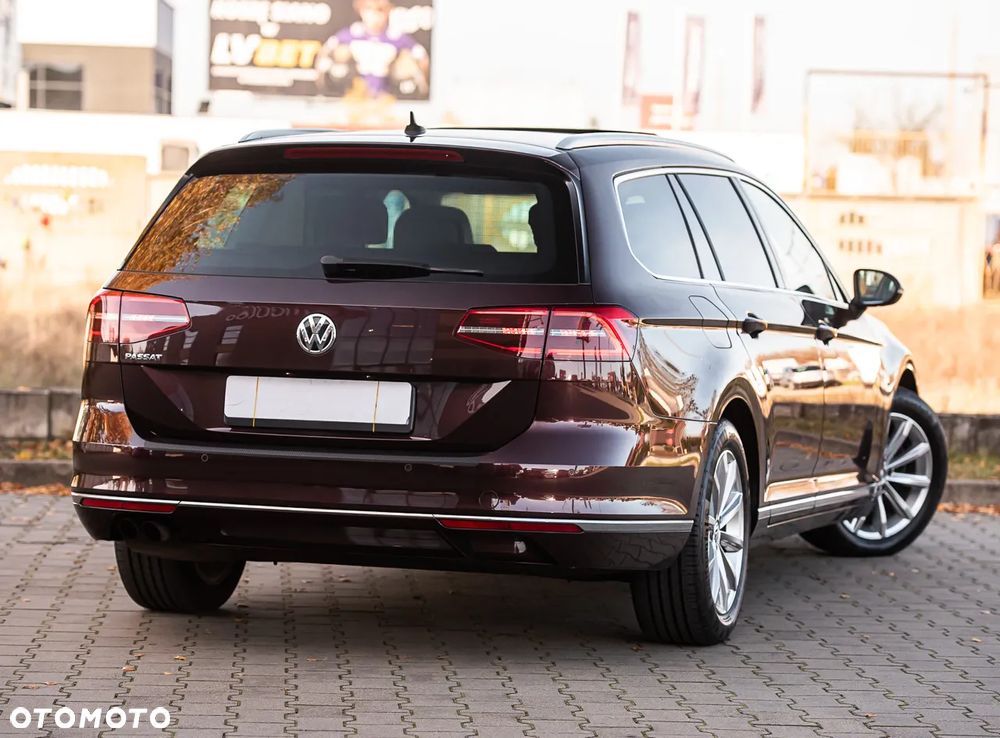 Volkswagen Passat Variant 1.8 TSI (BlueMotion Technology) DSG Highline - 12