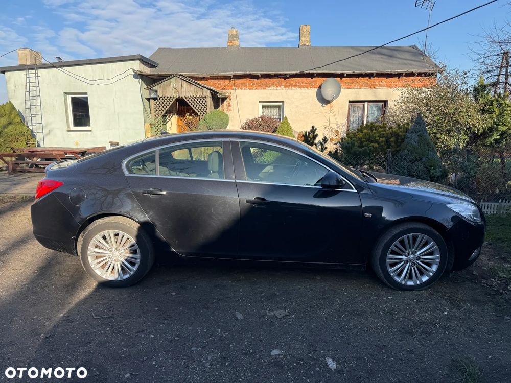 Opel Insignia 1.4 T Cosmo S&S - 2