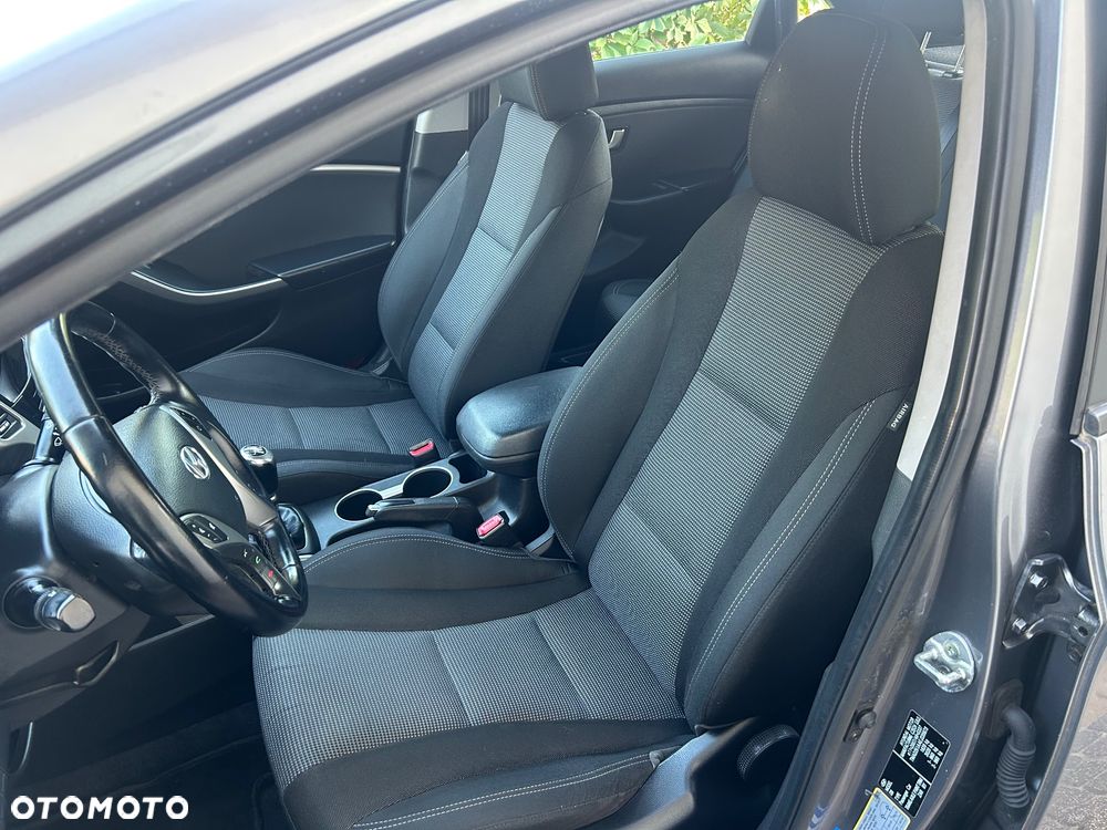Hyundai i30 1.4 Comfort - 28