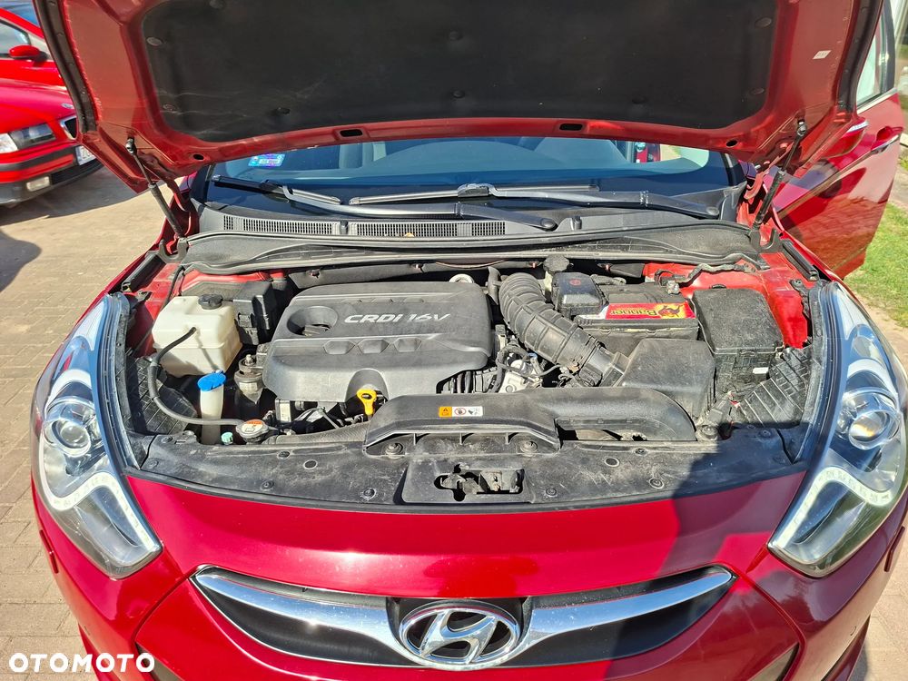 Hyundai i40 i40cw 1.7 CRDi Fifa World Cup Edition - 11