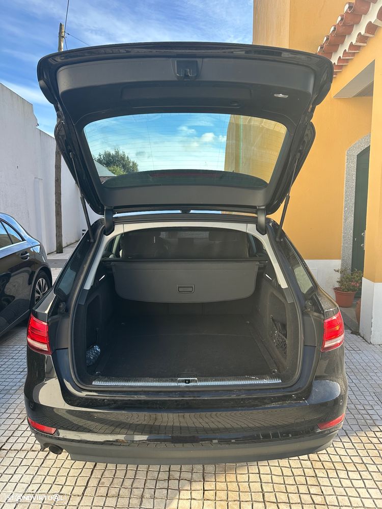 Audi A4 Avant 2.0 TDI Advance S tronic - 13