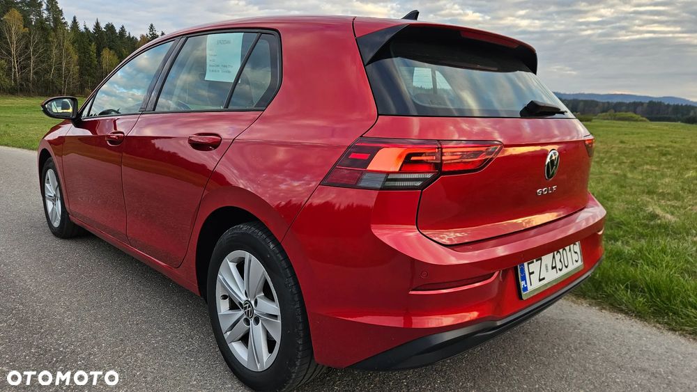Volkswagen Golf 1.0 TSI Life - 12