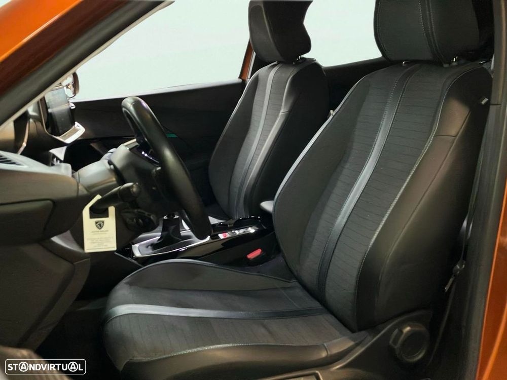 Peugeot 2008 1.2 PureTech Allure - 15