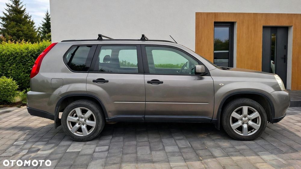 Nissan X-Trail - 2