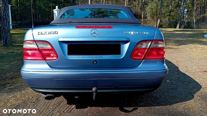 Mercedes-Benz CLK - 9