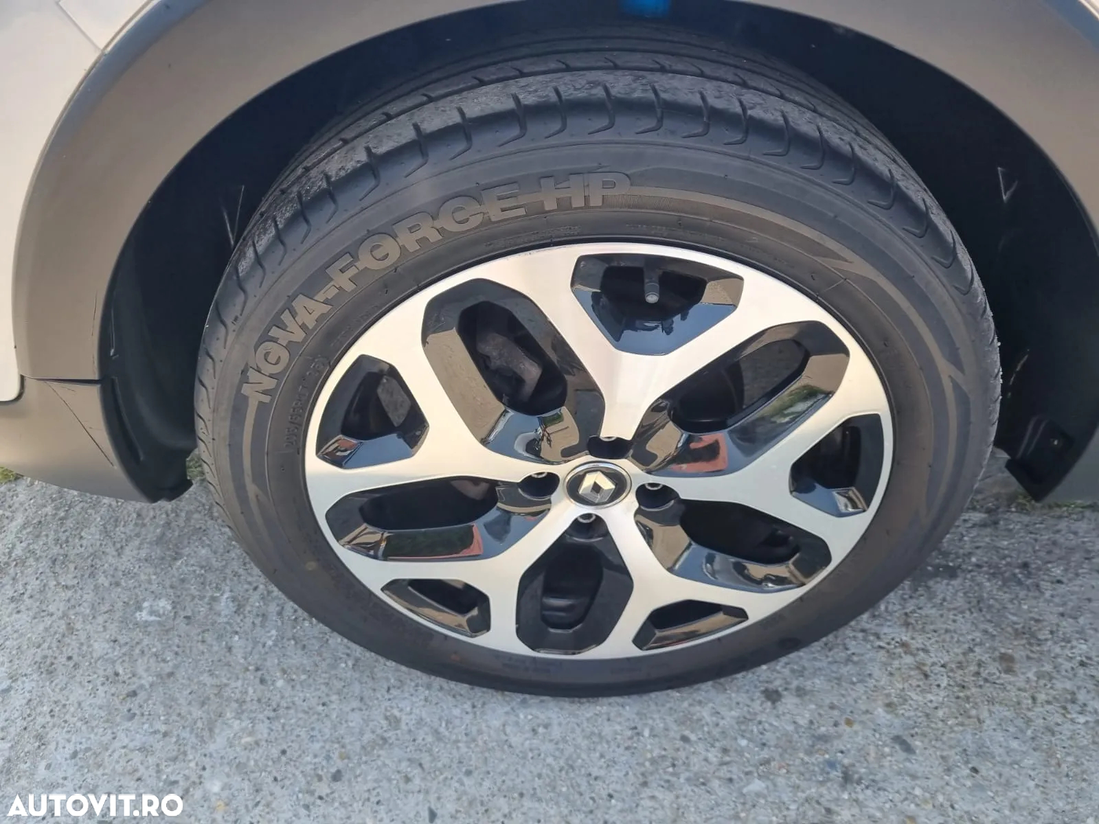 Renault Captur (ENERGY) TCe 90 INTENS - 23