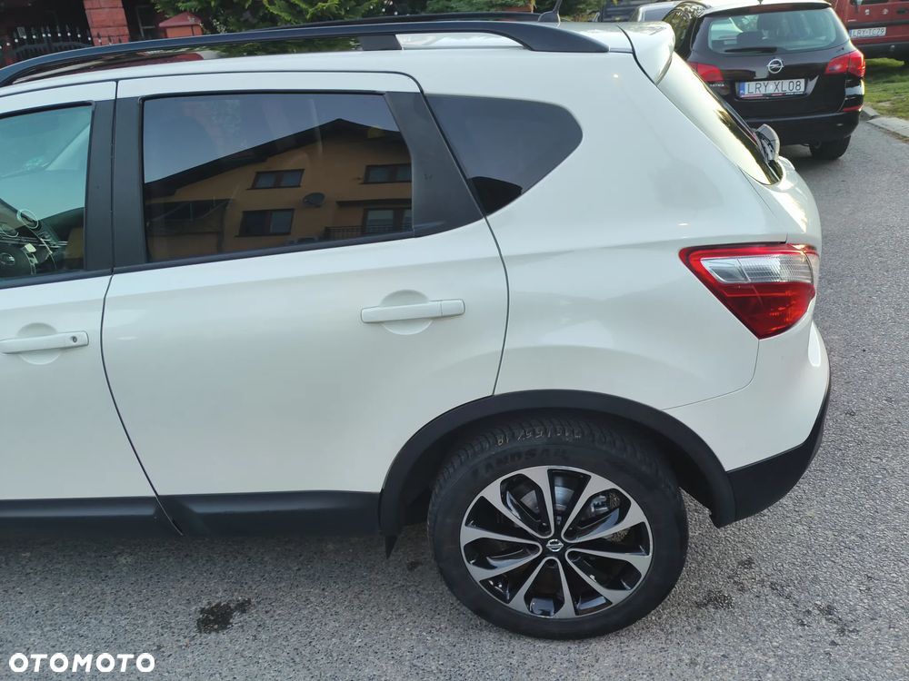 Nissan Qashqai 1.6 360 CVT - 27