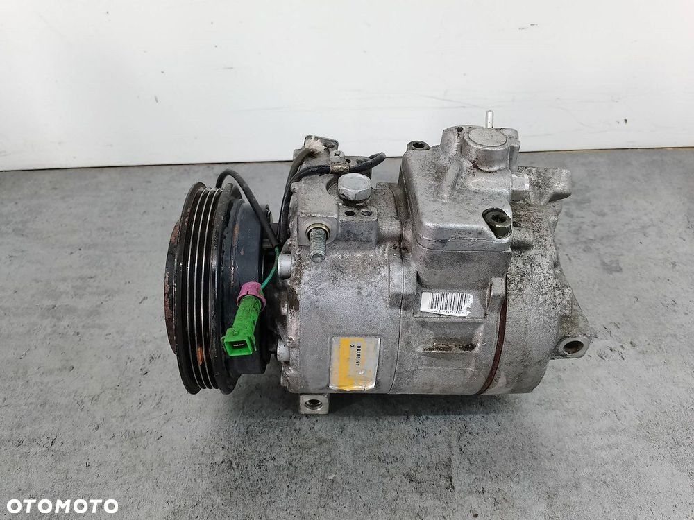 POMPA, SPRĘŻARKA KLIMATYZACJI AUDI A4 B5 8D0260808 447220-8350 1.8 20V - 1