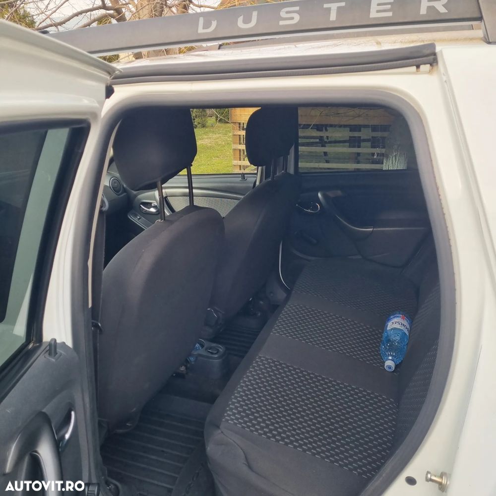 Dacia Duster 1.5 dCi 4x4 Prestige - 4