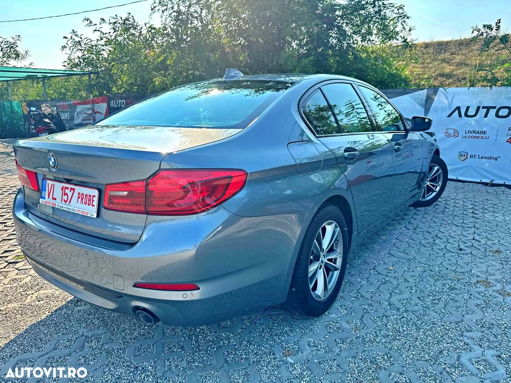 BMW Seria 5 530i Aut. Sport Line - 13