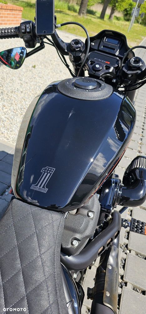 Harley-Davidson Softail FXDR - 11