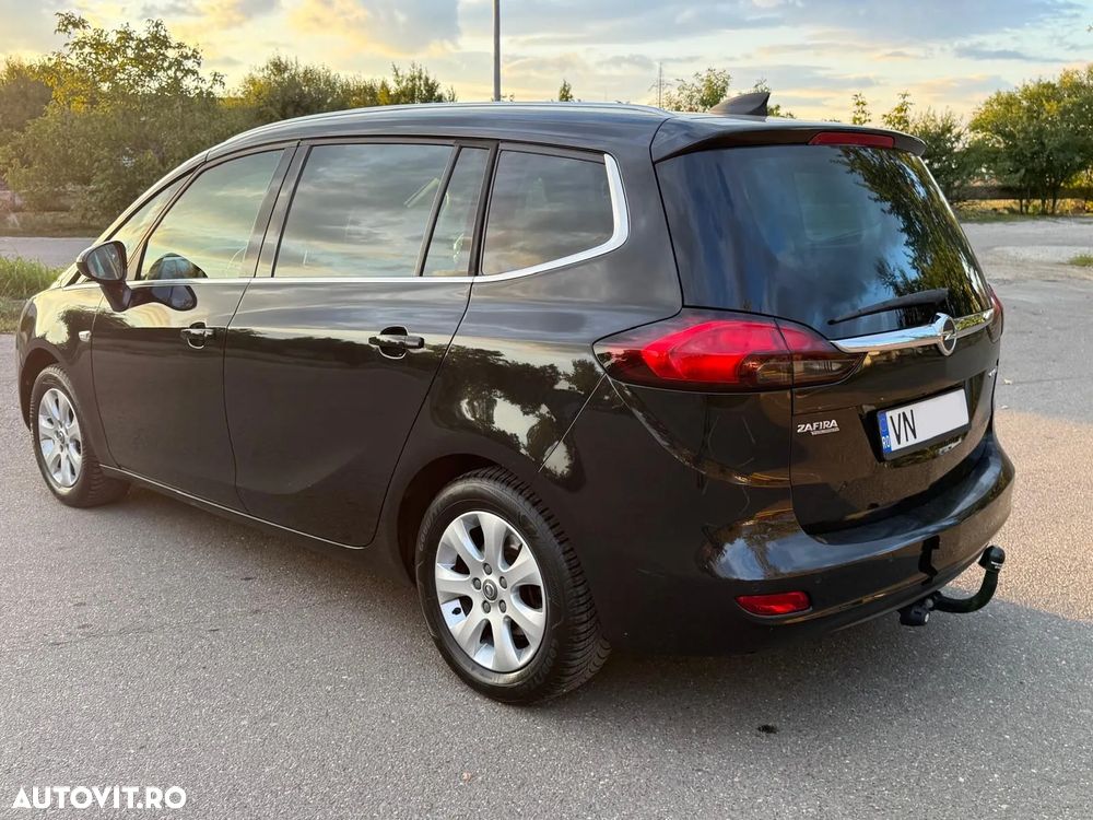 Opel Zafira Tourer 1.6 CDTI ECOTEC Start/Stop Cosmo - 2