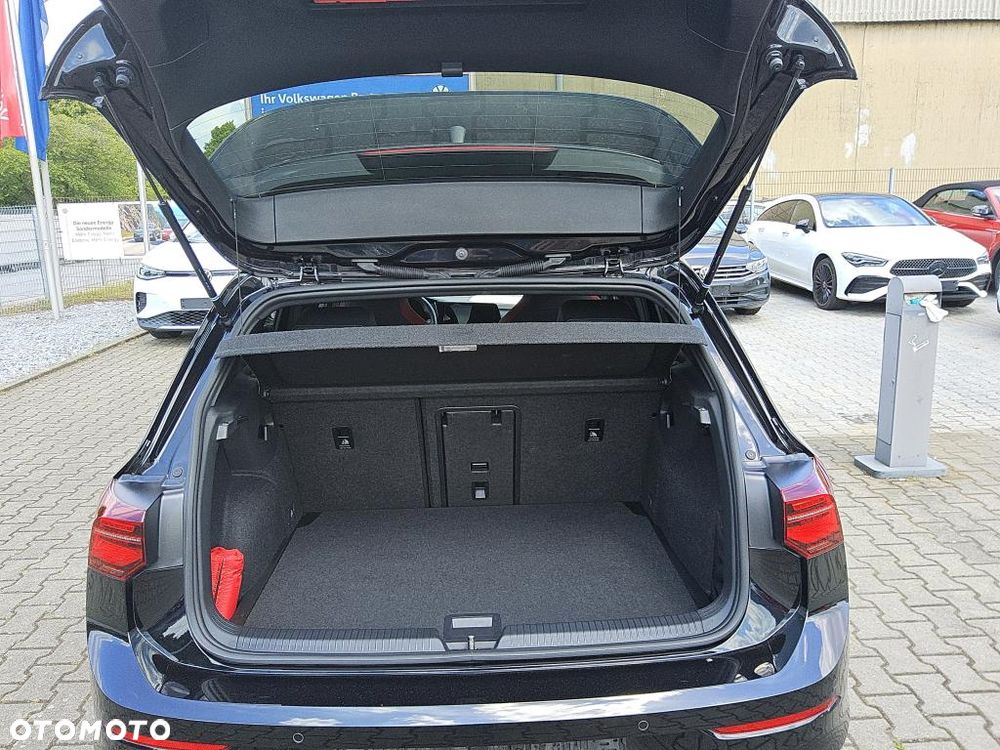Volkswagen Golf 2.0 TSI OPF DSG GTI Clubsport - 9