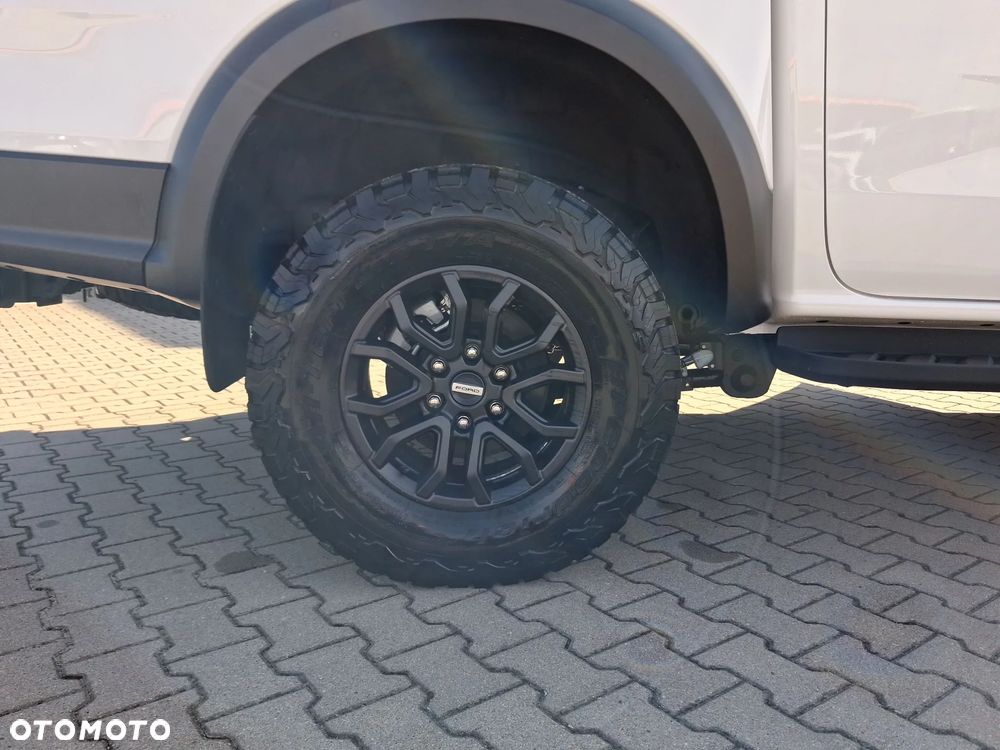 Ford RAPTOR - 18