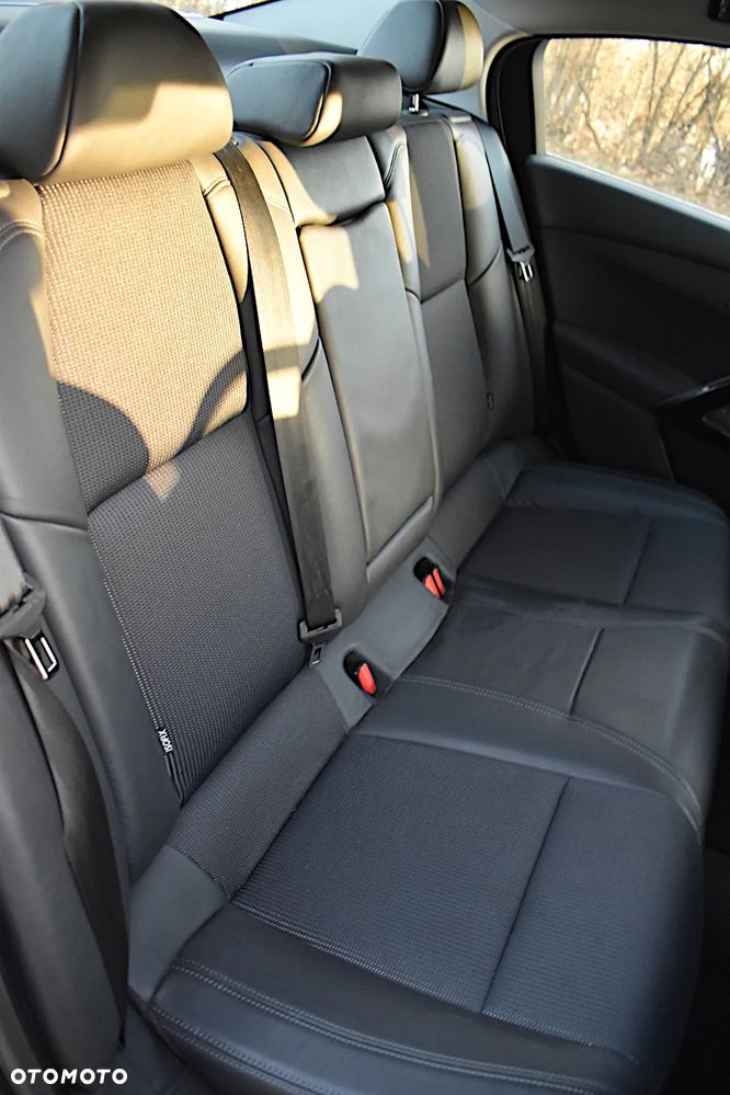 Peugeot 508 1.6 T Allure - 26
