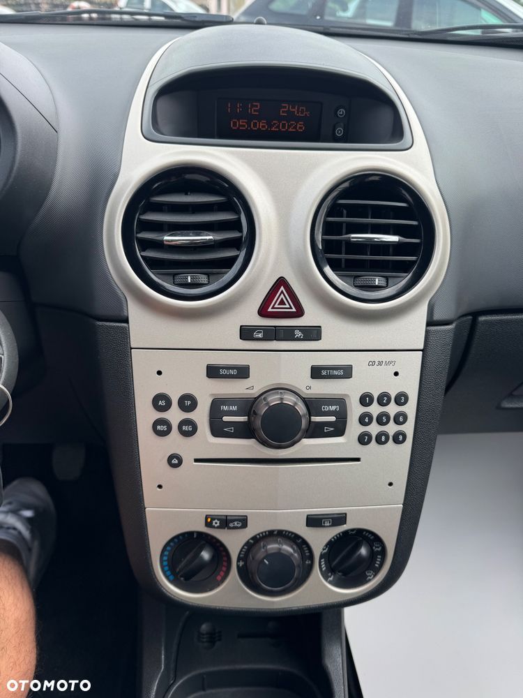 Opel Corsa - 13