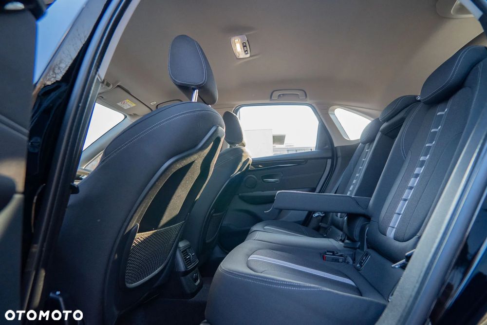 BMW Seria 2 218i Sport Line - 15