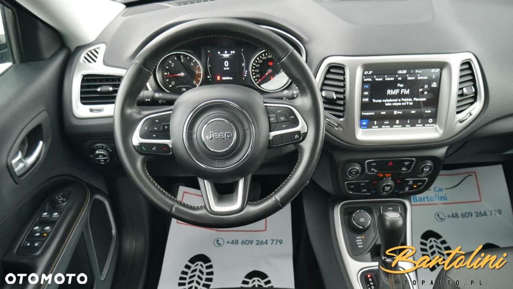 Jeep Compass - 8