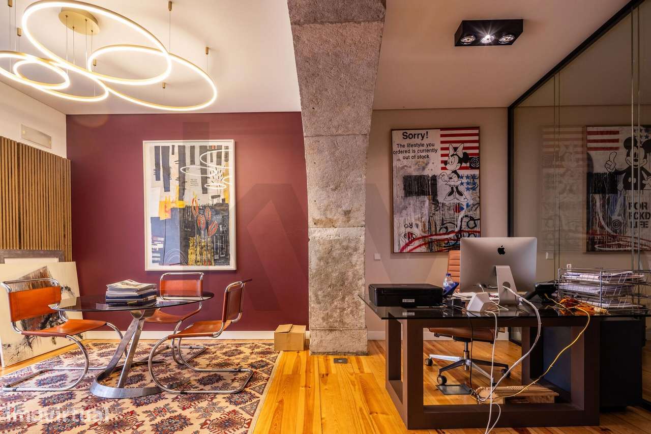Glamour e Prestígio no Chiado| Escritório de Luxo| 6 Lugares de Garage - Grande imagem: 3/19