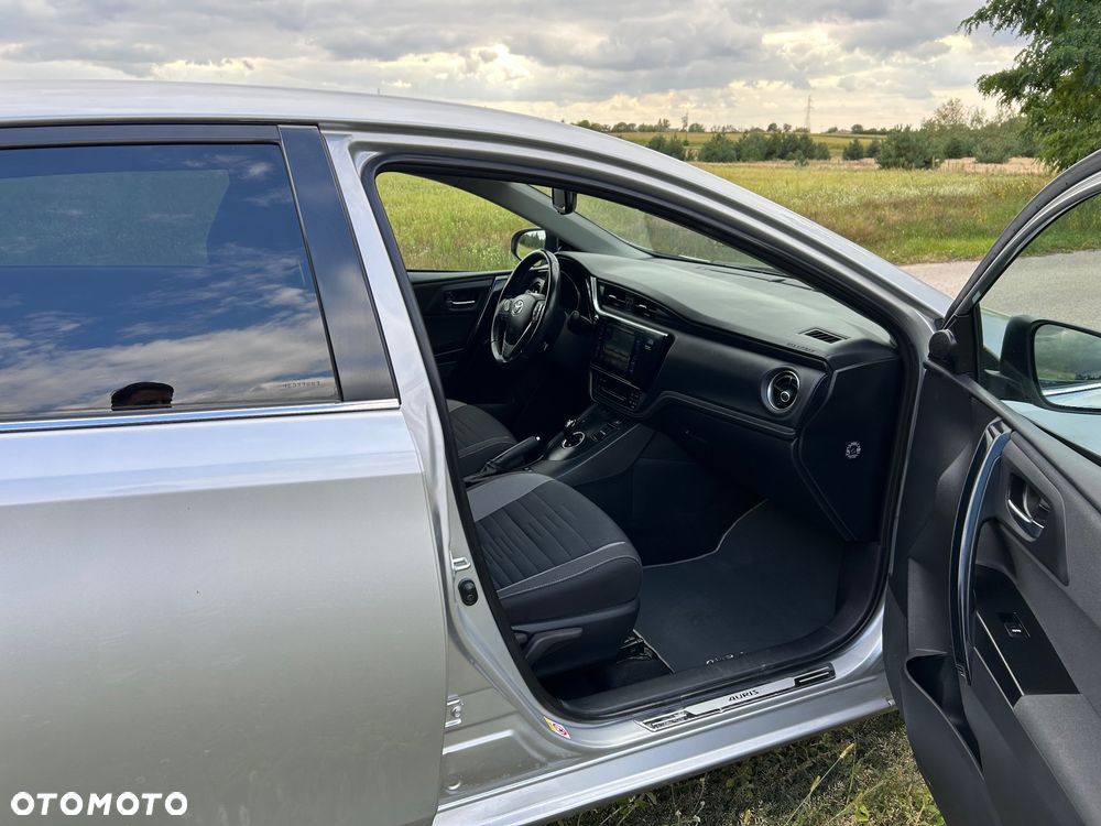 Toyota Auris - 6