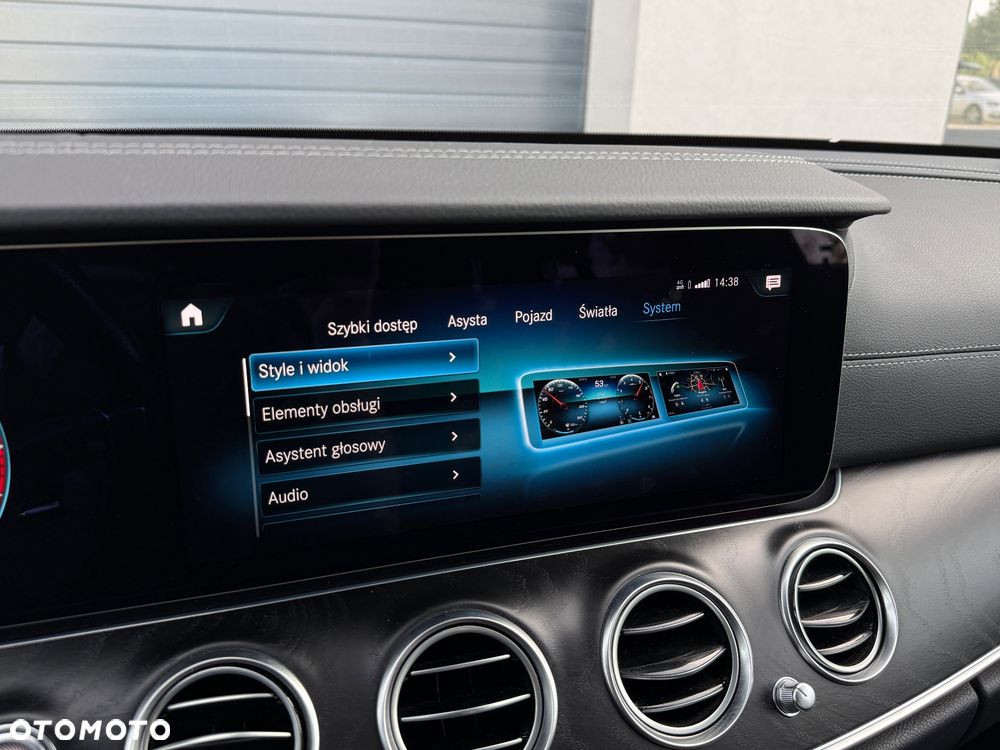 Mercedes-Benz Klasa E 220 d 4-Matic AMG - 32