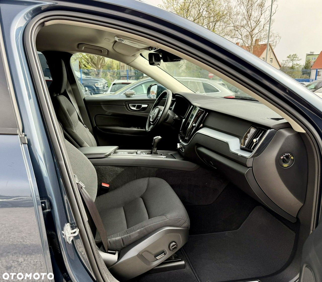 Volvo XC 60 D4 AWD Momentum Pro - 13