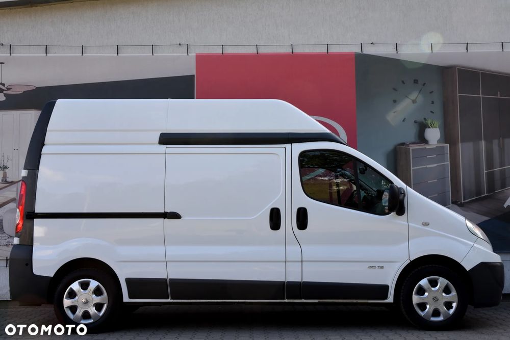Renault Trafic - 14