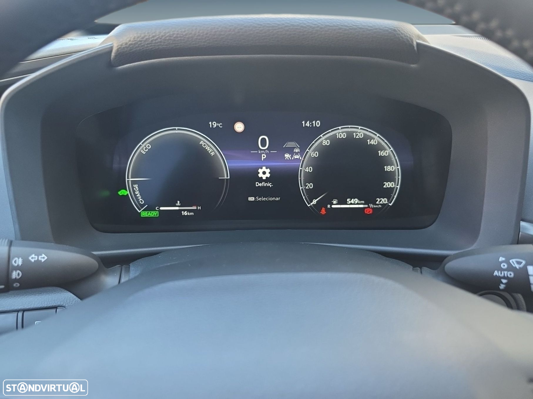 Toyota C-HR - 16