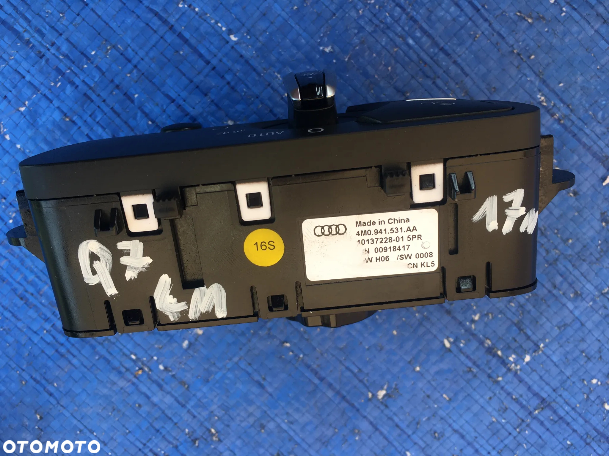 Audi Q7 4M Przełącznik Włącznik Świateł 4M0941531AA - 2