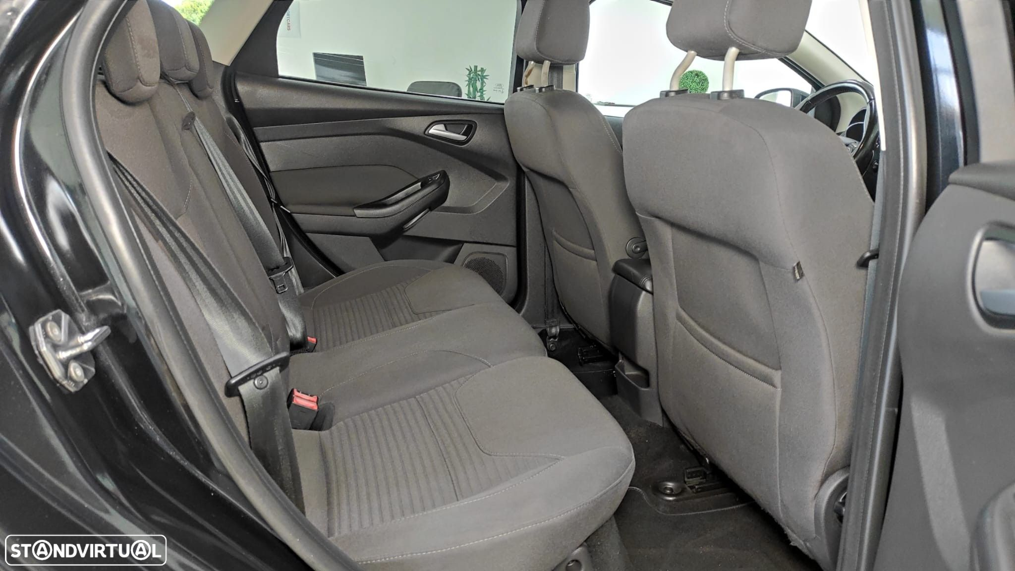 Ford Focus SW 1.5 TDCi Titanium - 21