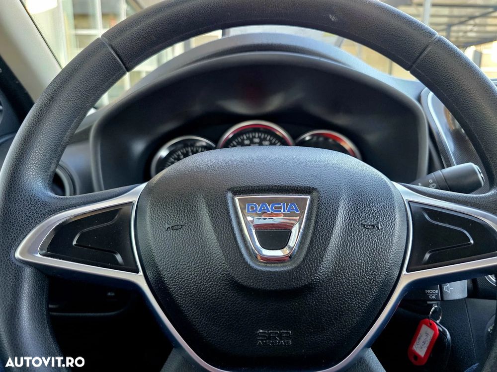 Dacia Logan 0.9 TCe Ambiance - 31