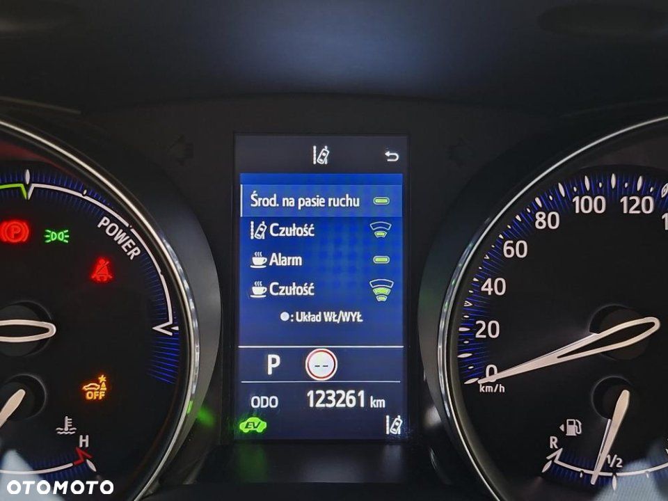 Toyota C-HR - 35