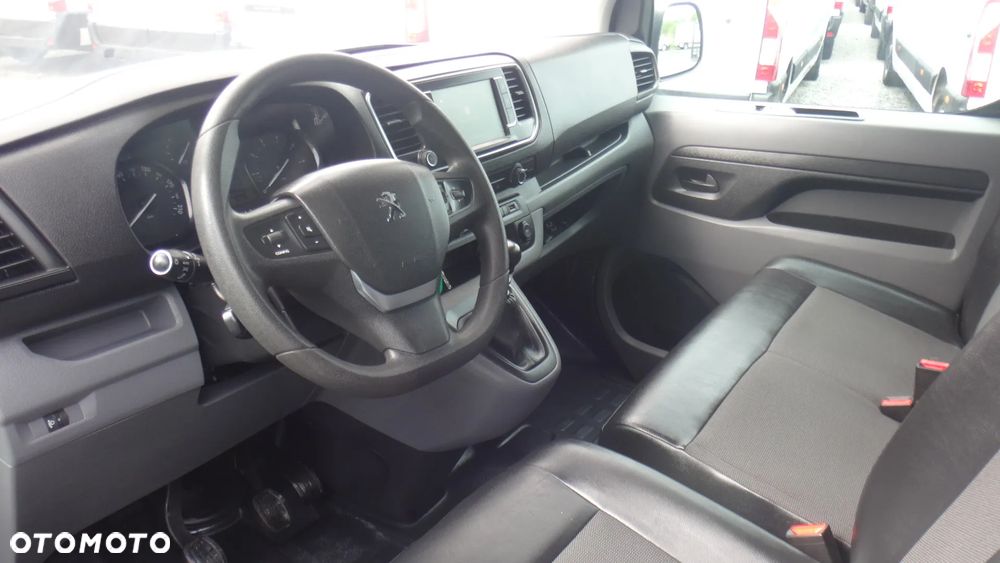 Peugeot EXPERT - 13