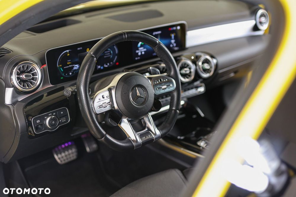 Mercedes-Benz Klasa A - 35