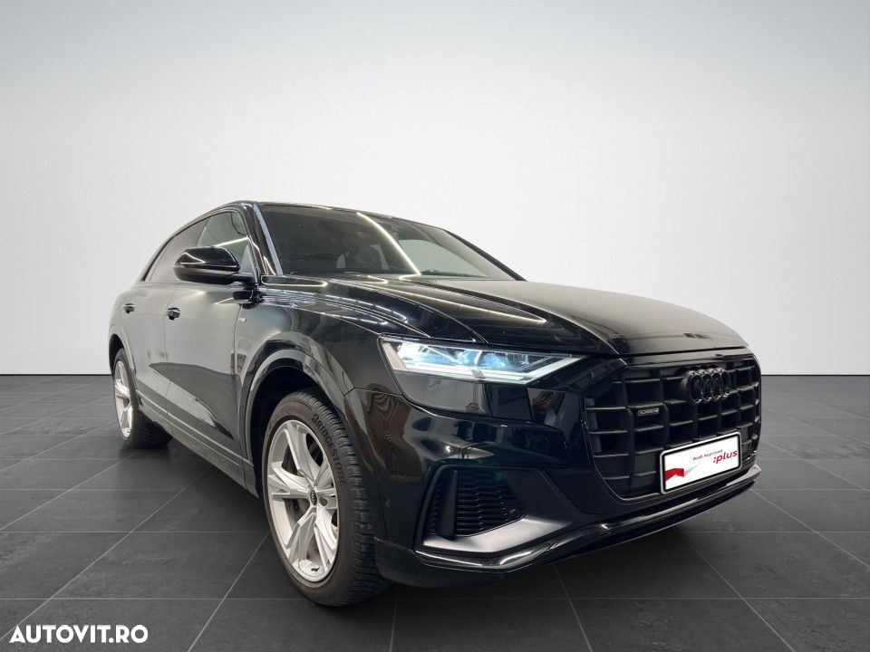 Audi Q8 - 2