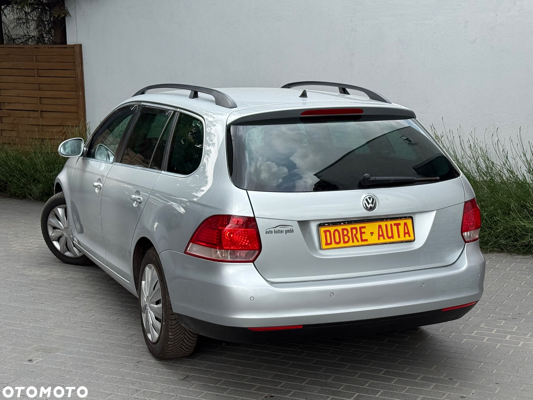 Volkswagen Golf V 1.6 Comfortline - 28