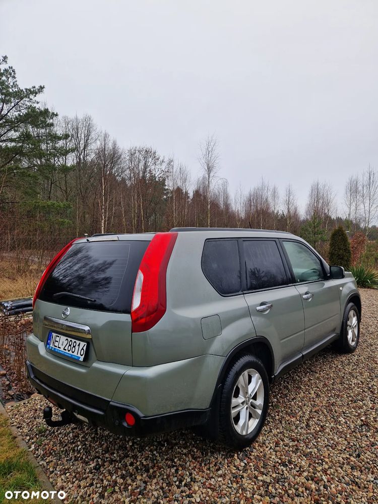Nissan X-Trail - 2