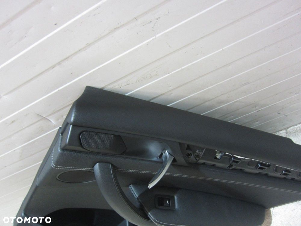 BMW X3 F25 BOCZEK DRZWI SKÓRA NEVADA PRAWY TYŁ CZARNY 51427279930 7279930 - 2