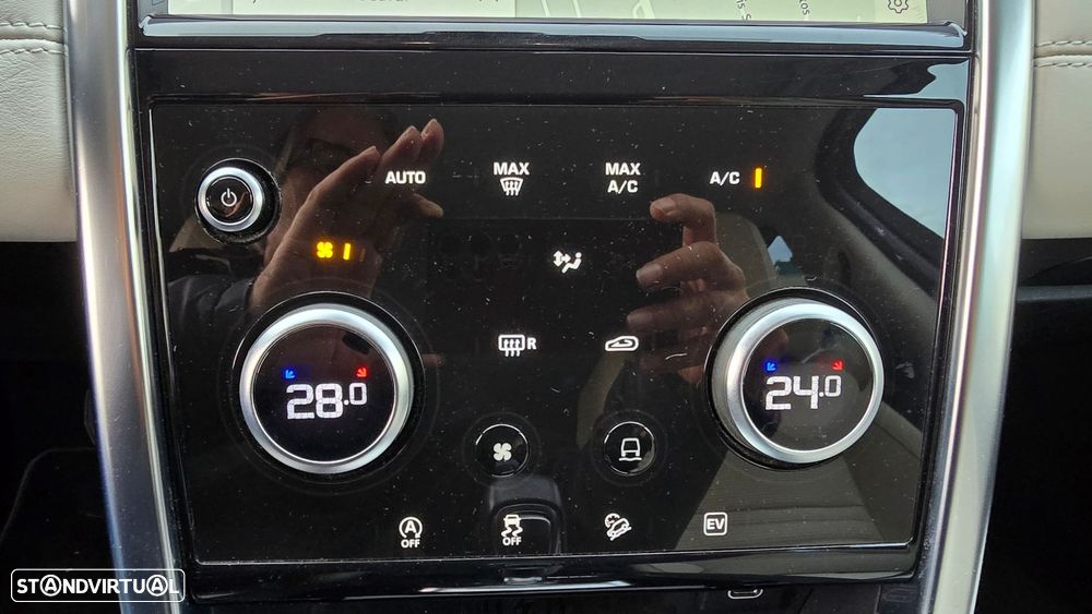 Land Rover Discovery Sport - 43