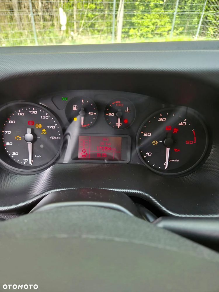 Iveco Daily 35S12 - 11