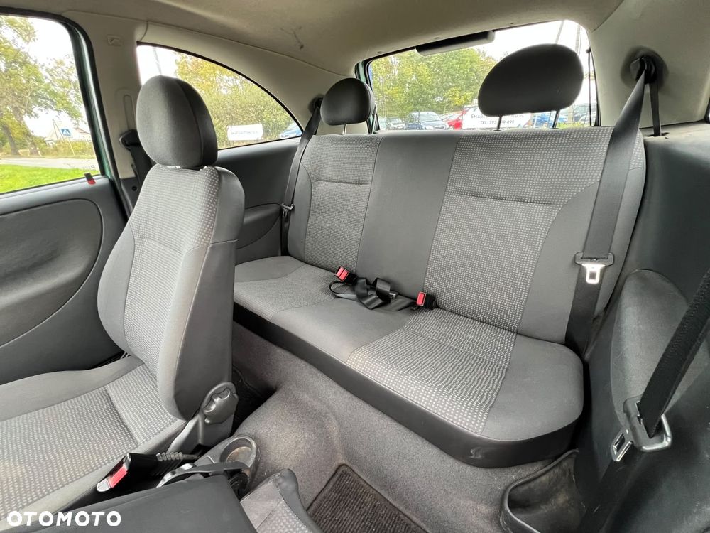 Opel Corsa - 17