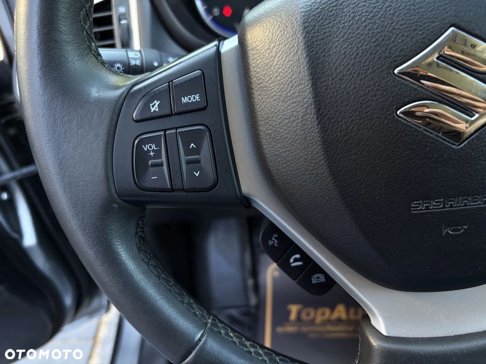 Suzuki SX4 S-Cross 1.0 T Premium - 23