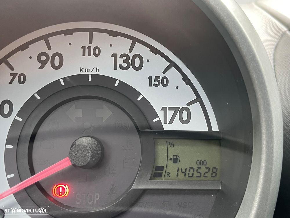 Peugeot 107 1.0 Trendy - 7