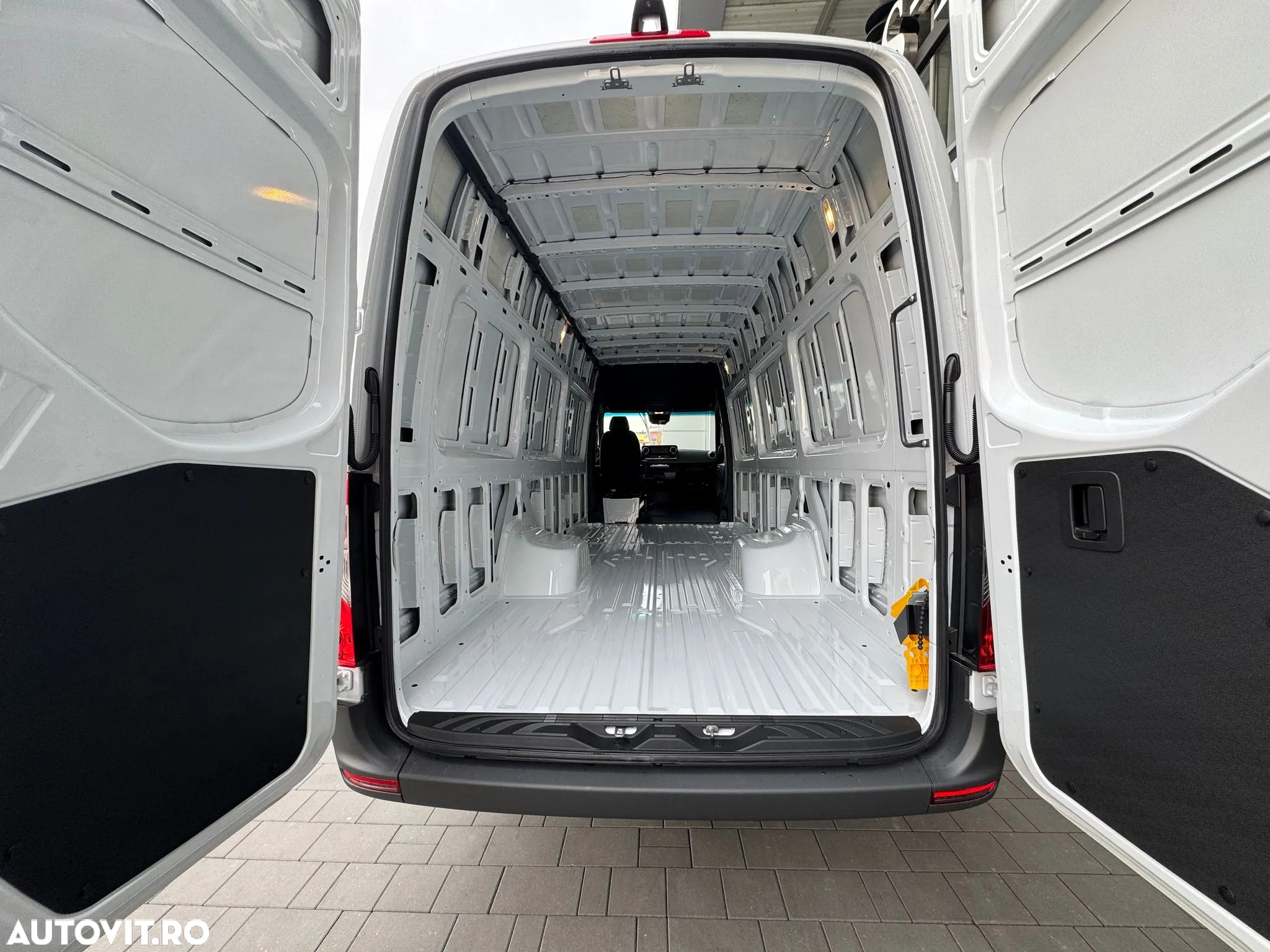 Mercedes-Benz Sprinter 517 Extralung PRO Pregatire Microbus - 7
