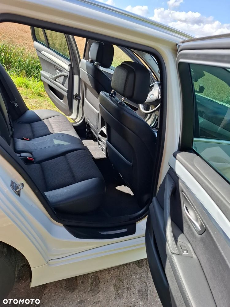 BMW Seria 5 - 13