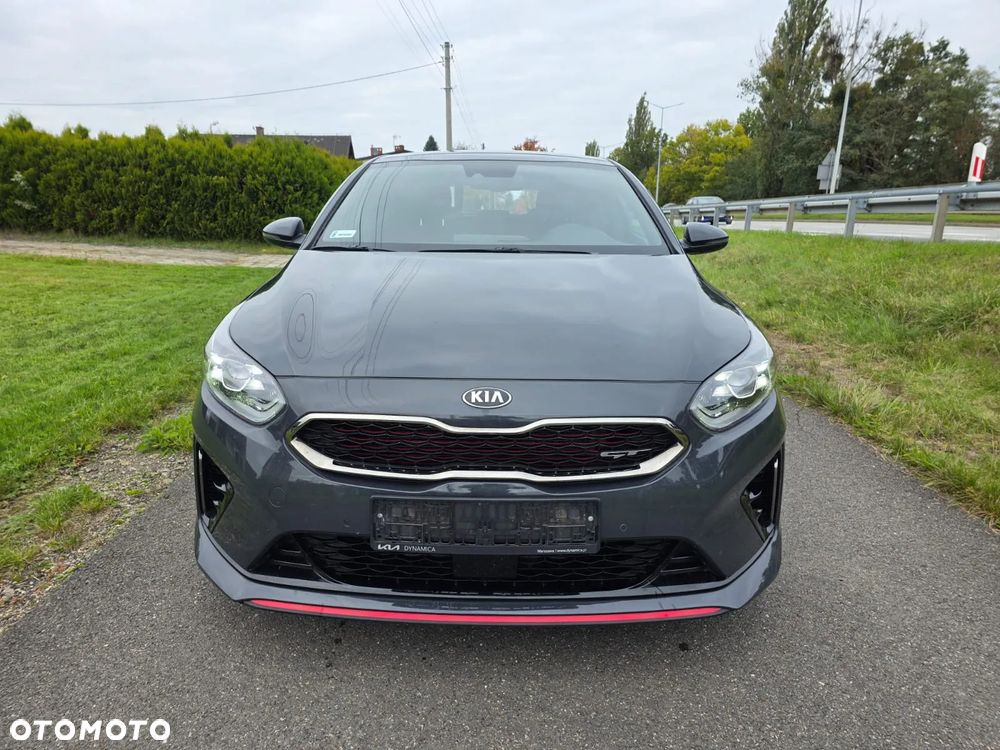 Kia ProCeed - 2