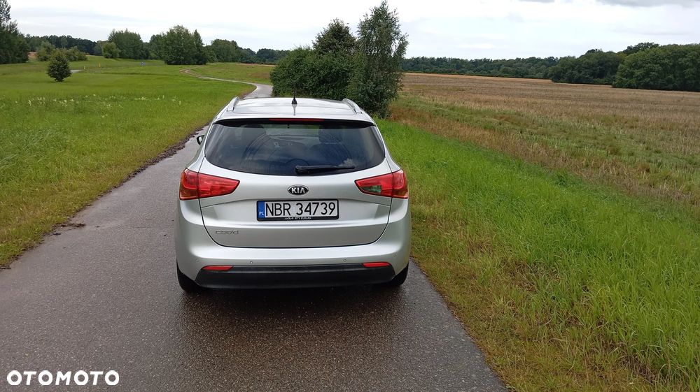 Kia Ceed Cee'd 1.6 GDI L - 2