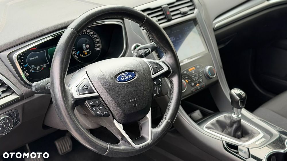 Ford Mondeo 2.0 TDCi STart-Stopp Titanium - 25