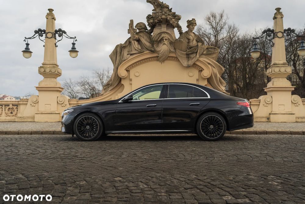 Mercedes-Benz Klasa E 220 d 4-Matic - 3