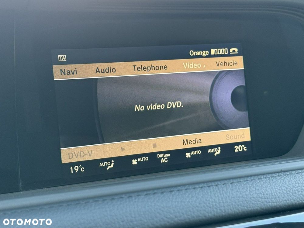 Mercedes-Benz CL - 27